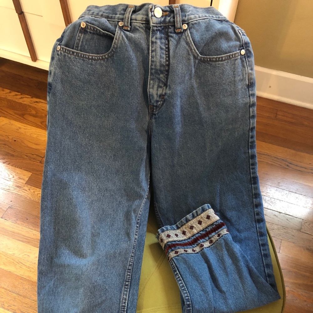 Super cute jeans